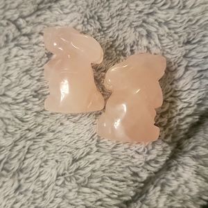 Rose quartz mini bunnies! 🐇🐇